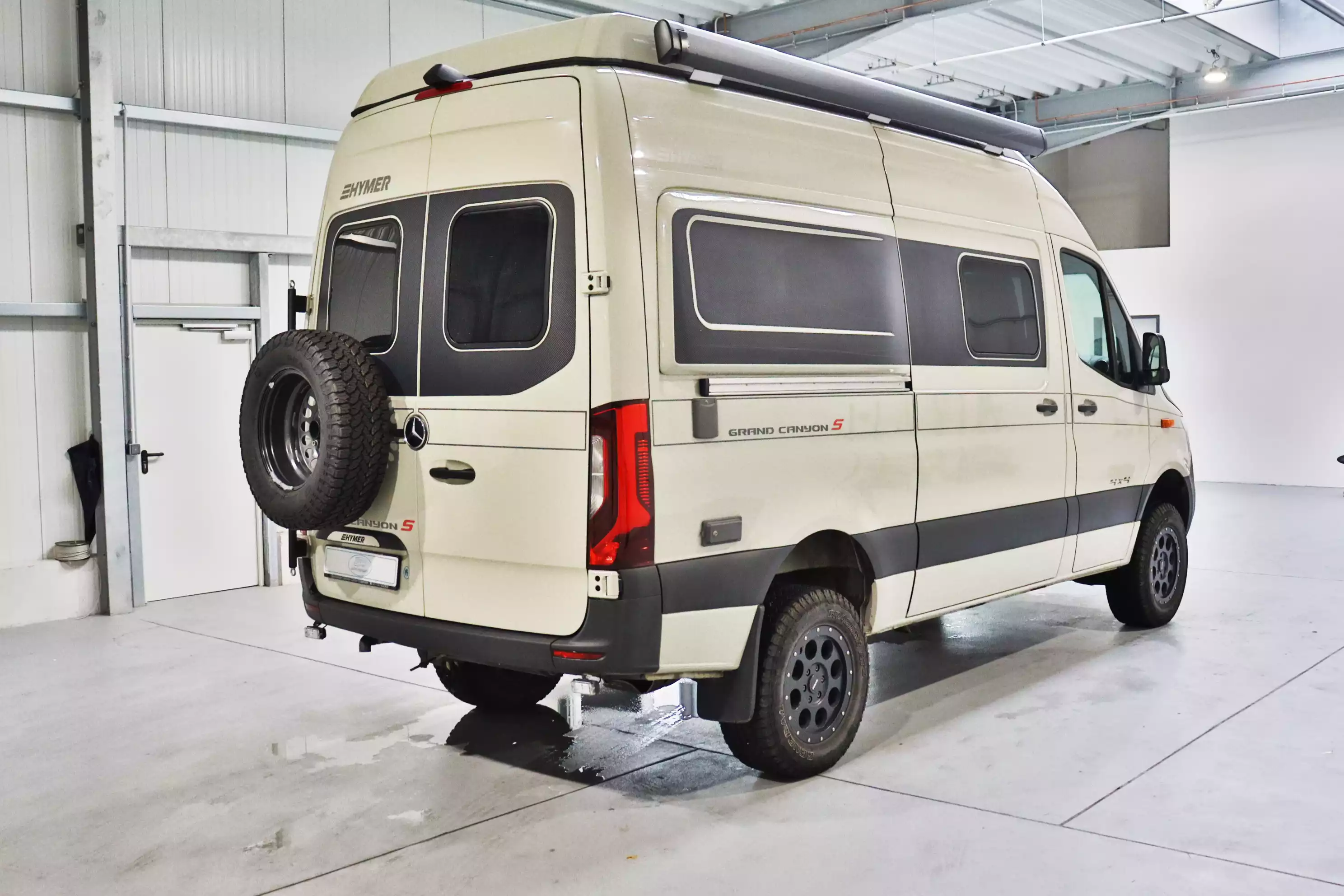 HYMER-ERIBA Grand Canyon S 4x4